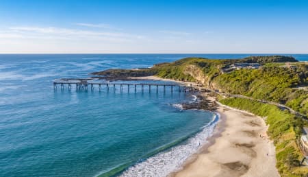 Aerial Image of CATHERINE HILL BAY