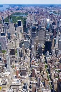 Aerial Image of 5TH AVENUE