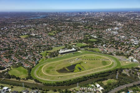 Aerial Image of CANTERBURY PARK RACECOURSE