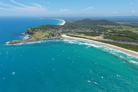 Aerial Image of AERIAL VIEW OF CRESCENT HEAD