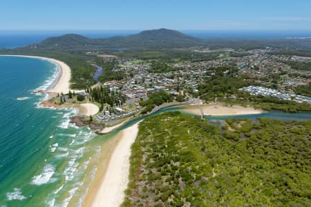 Aerial Image of AERIAL VIEW OF SOUTH WEST ROCKS