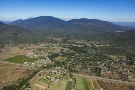 Aerial Image of BRUCE HIGHWAY, ALLIGATOR CREEK