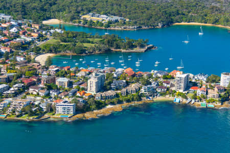 Aerial Image of ADDISON ROAD AND LITTLE MANLY