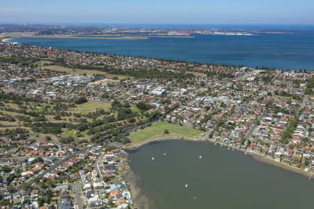 Aerial Image of RAMSGATE AND KOGARAH