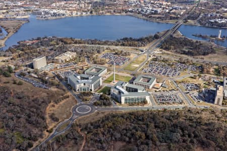 Aerial Image of AUSTRALIAN-AMERICAN MEMORIAL FROM THE NORTH-EAST