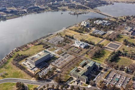 Aerial Image of PARKES VIEWED FROM THE WEST