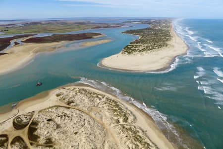 Aerial Image of MURRAY RIVER