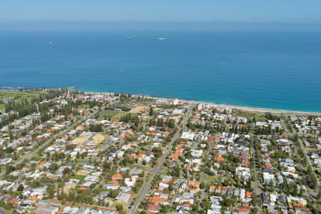 Aerial Image of COTTESLOE LOOKING WEST