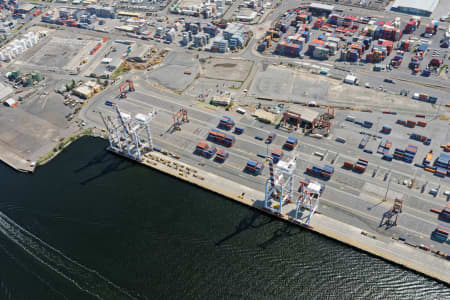 Aerial Image of FREMANTLE PORTS VIEWED FROM THE EAST