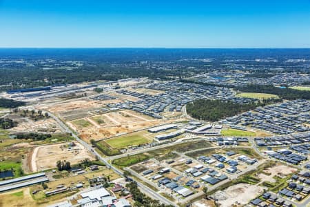 Aerial Image of THE PONDS