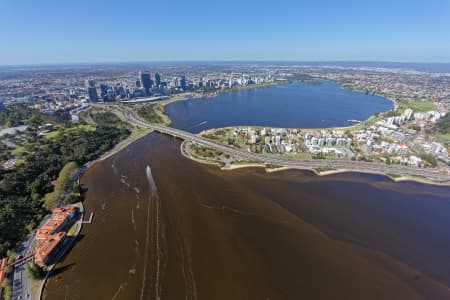 Aerial Image of SOUTH PERTH LOOKING WEST