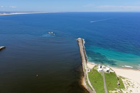 Aerial Image of NOBBYS LIGHTHOUSE LOOKING NORTH-EAST