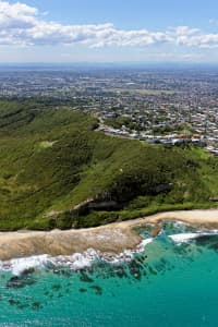 Aerial Image of PARAGLIDER NEAR MEREWETHER BEACH