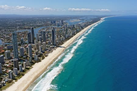 Aerial Image of SURFERS PARADISE LOOKING NORTH