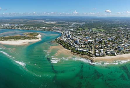 Aerial Image of CALOUNDRA VIEWED FROM THE EAST