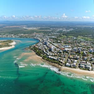 Aerial Image of KINGS BEACH LOOKING WEST TO CALOUNDRA