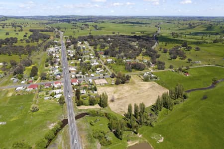 Aerial Image of LYNDHURST AND MANDURAMA