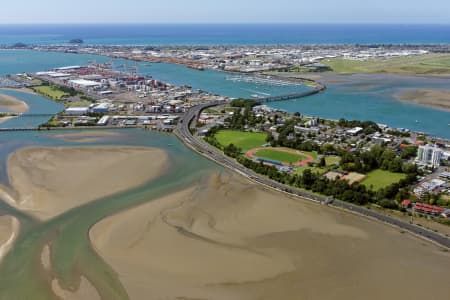 Aerial Image of TAURANGA LOOKING NORTH-WEST
