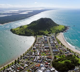 Aerial Image of MOUNT MAUNGANUI BEACH LOOKING WEST