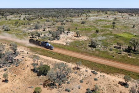 Aerial Image of CATTLE TRUCK NEAR CARINDA
