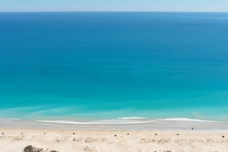 Aerial Image of CABLE BEACH LOOKING WEST