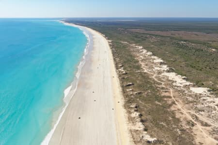 Aerial Image of CABLE BEACH LOOKING NORTH