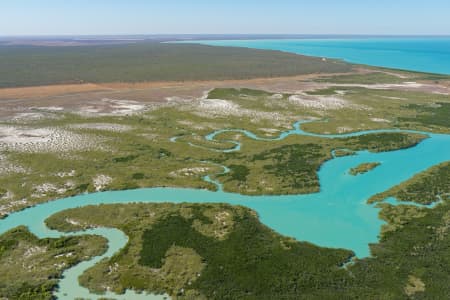 Aerial Image of DAMPIER CREEK LOOKING SOUTH-EAST