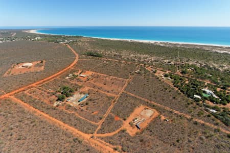 Aerial Image of BILINGURR LOOKING SOUTH-WEST