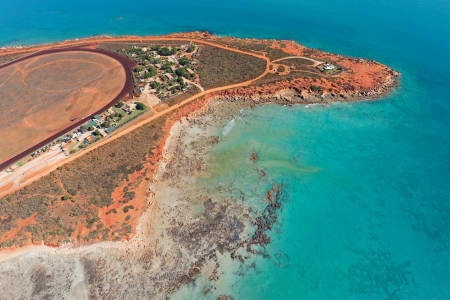 Aerial Image of GANTHEAUME POINT LOOKING SOUTH-WEST