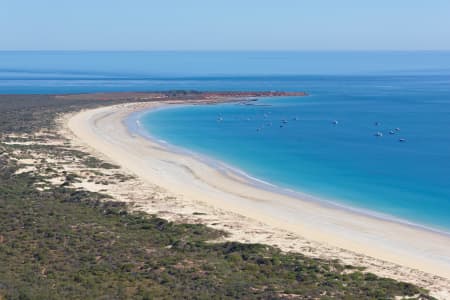 Aerial Image of CABLE BEACH LOOKING SOUTH