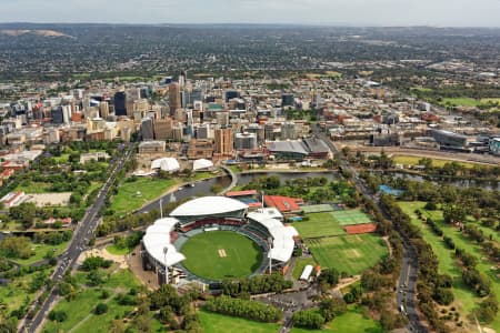 Aerial Image of ADELAIDE OVAL AND MEMORIAL DRIVE LOOKING TOWARDS ADELAIDE CBD