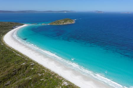 Aerial Image of GOODE BEACH LOOKING NORTH-EAST