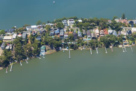 Aerial Image of KANGAROO POINT NEW SOUTH WALES WATER FRONT HOMES