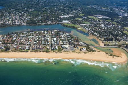 Aerial Image of NARRABEEN