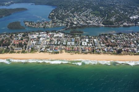 Aerial Image of NARRABEEN