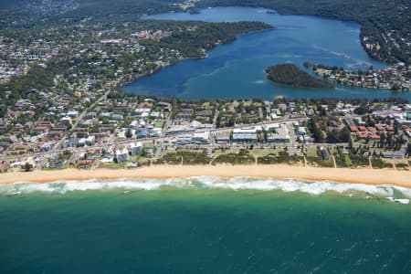 Aerial Image of NARRABEEN