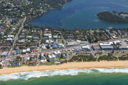 Aerial Image of NARRABEEN