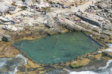 Aerial Image of MAHON POOL