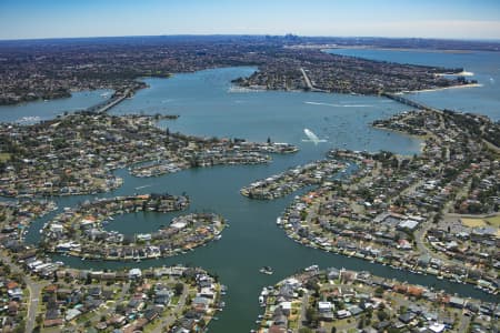 Aerial Image of SYLVANIA AND SYLVANIA WATERS