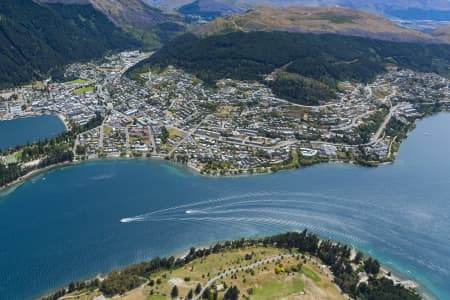 Aerial Image of QUEENSTOWN AND FRANKTON