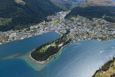 Aerial Image of QUEENSTOWN AND FRANKTON