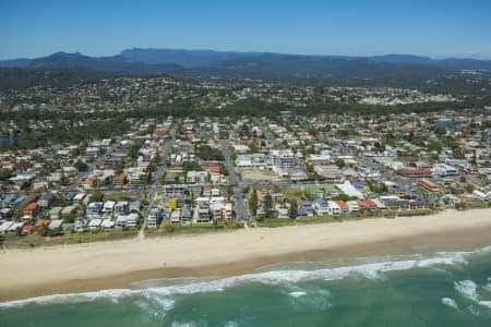 Aerial Image of PALM BEACH, QUEENSLAND