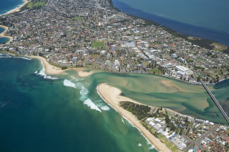 Aerial Image of THE ENTRANCE HIGH ALTITUDE