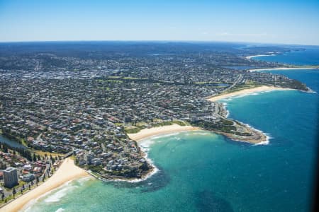 Aerial Image of QUEENSCLIFF, FRESHWATER & MANLY