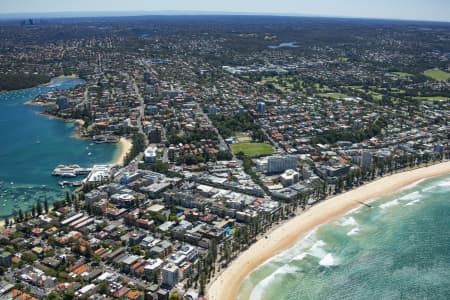 Aerial Image of MANLY BEACH