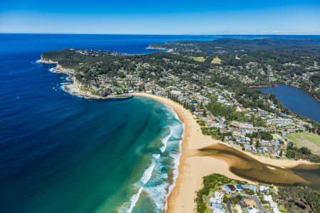 Aerial Image of AVOCA BEACH