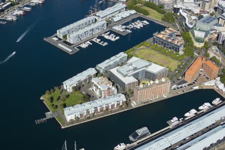 Aerial Image of PYRMONT