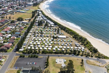 Aerial Image of STOCKTONBEACH HOLIDAY PARK