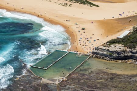 Aerial Image of NARRABEEN