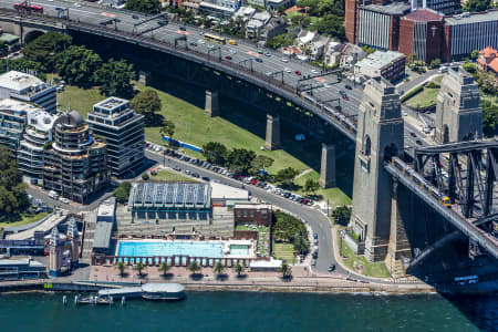 Aerial Image of MILSONS POINT